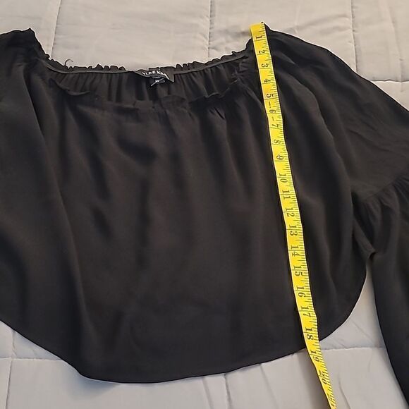 Yumi Kim Black Off the Shoulder Top - Picture 7 of 10